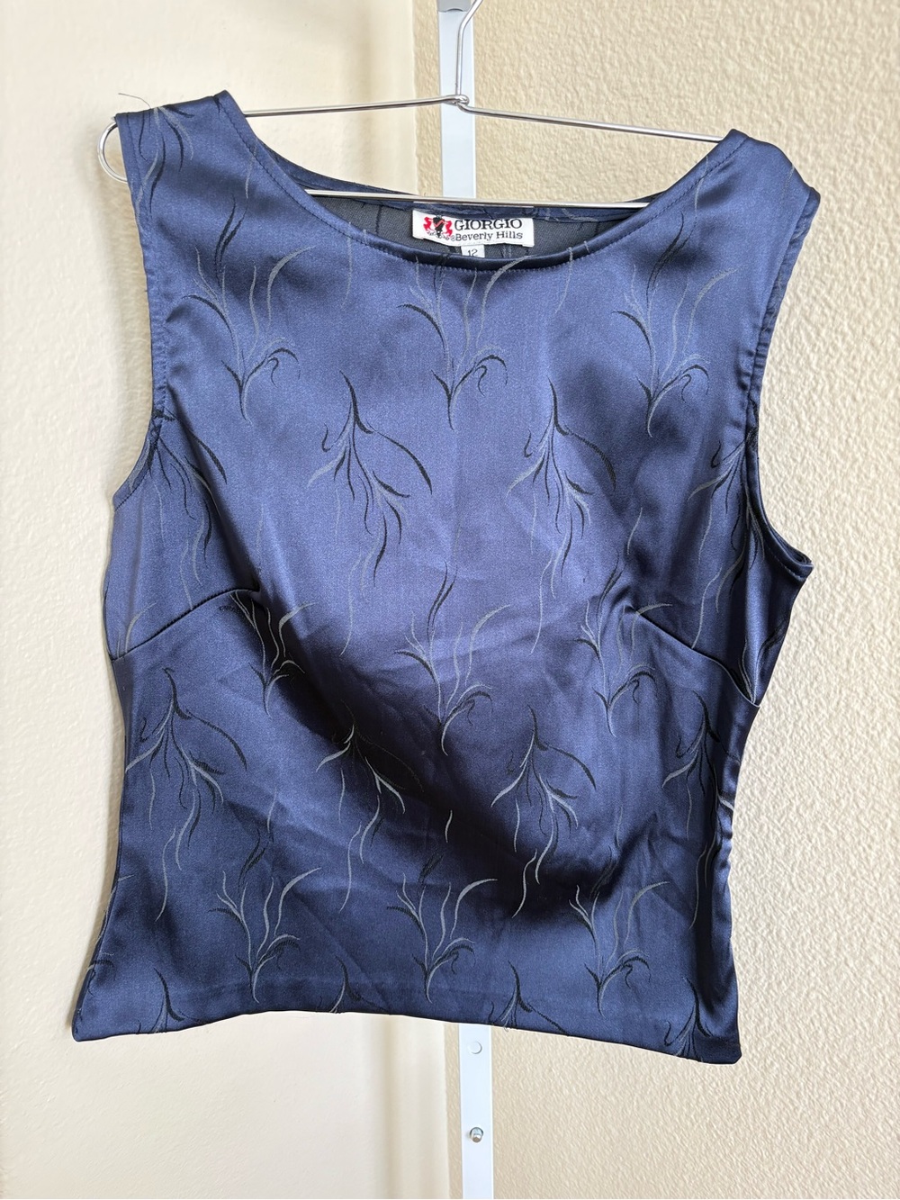 Vintage Giorgio Armani Beverly Hills Satin Patterned Blouse in Navy - Size 12